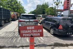 Antrean BBM Mengular di Riau, Pertamina Disorot soal Distribusi dan Lonjakan Permintaan